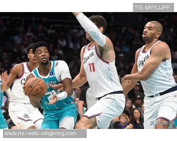骑士与快船精彩对决回放全程回顾及赛后分析
